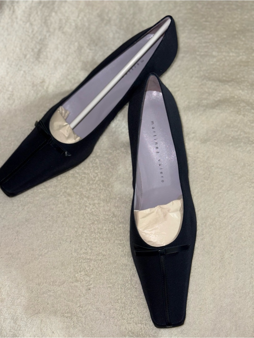 Martinez Valero Navy Blue Square-Toe Bow Flats - Sleek Matte Finish
